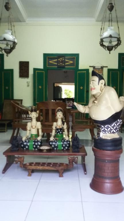 Pendopo Andari Homestay Yogyakarta Exteriör bild