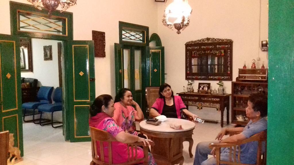 Pendopo Andari Homestay Yogyakarta Exteriör bild