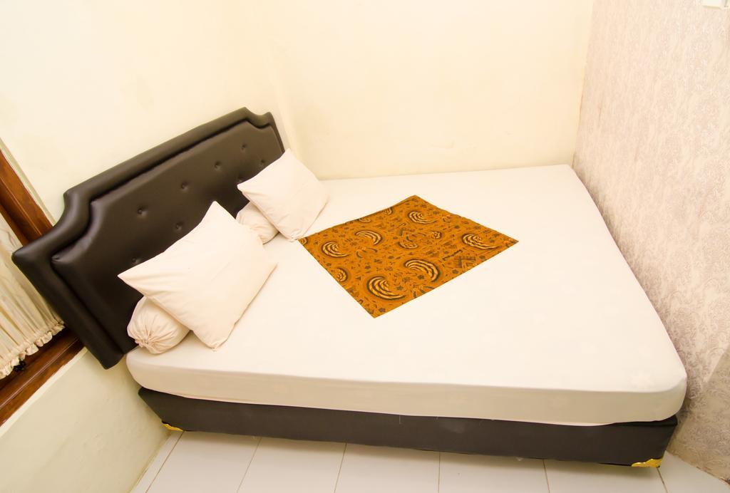 Pendopo Andari Homestay Yogyakarta Exteriör bild