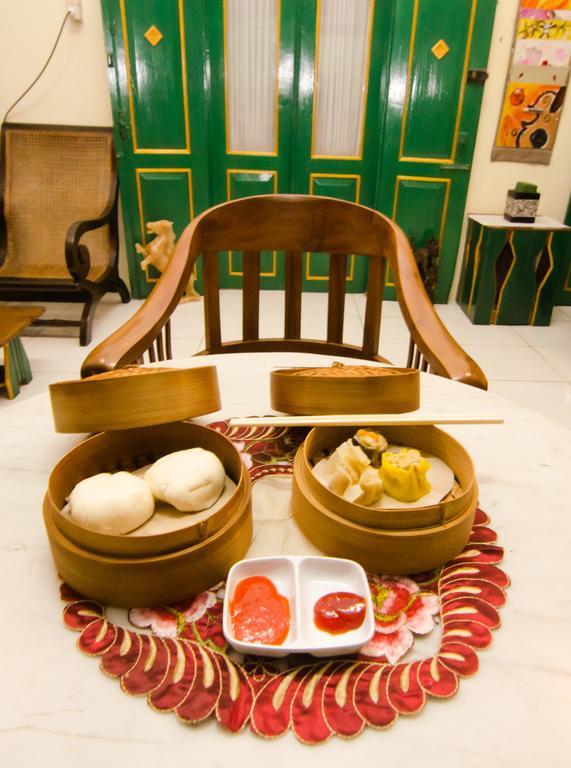 Pendopo Andari Homestay Yogyakarta Exteriör bild
