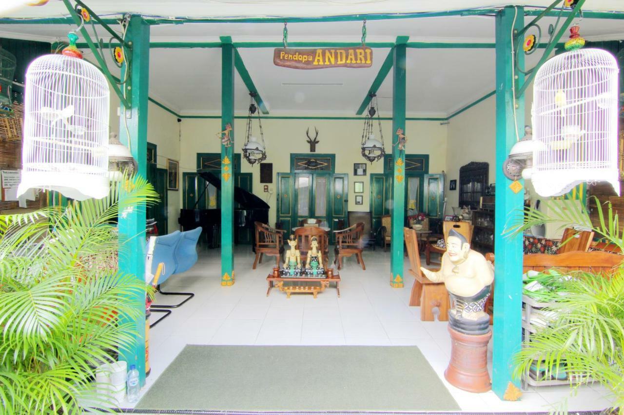 Pendopo Andari Homestay Yogyakarta Exteriör bild