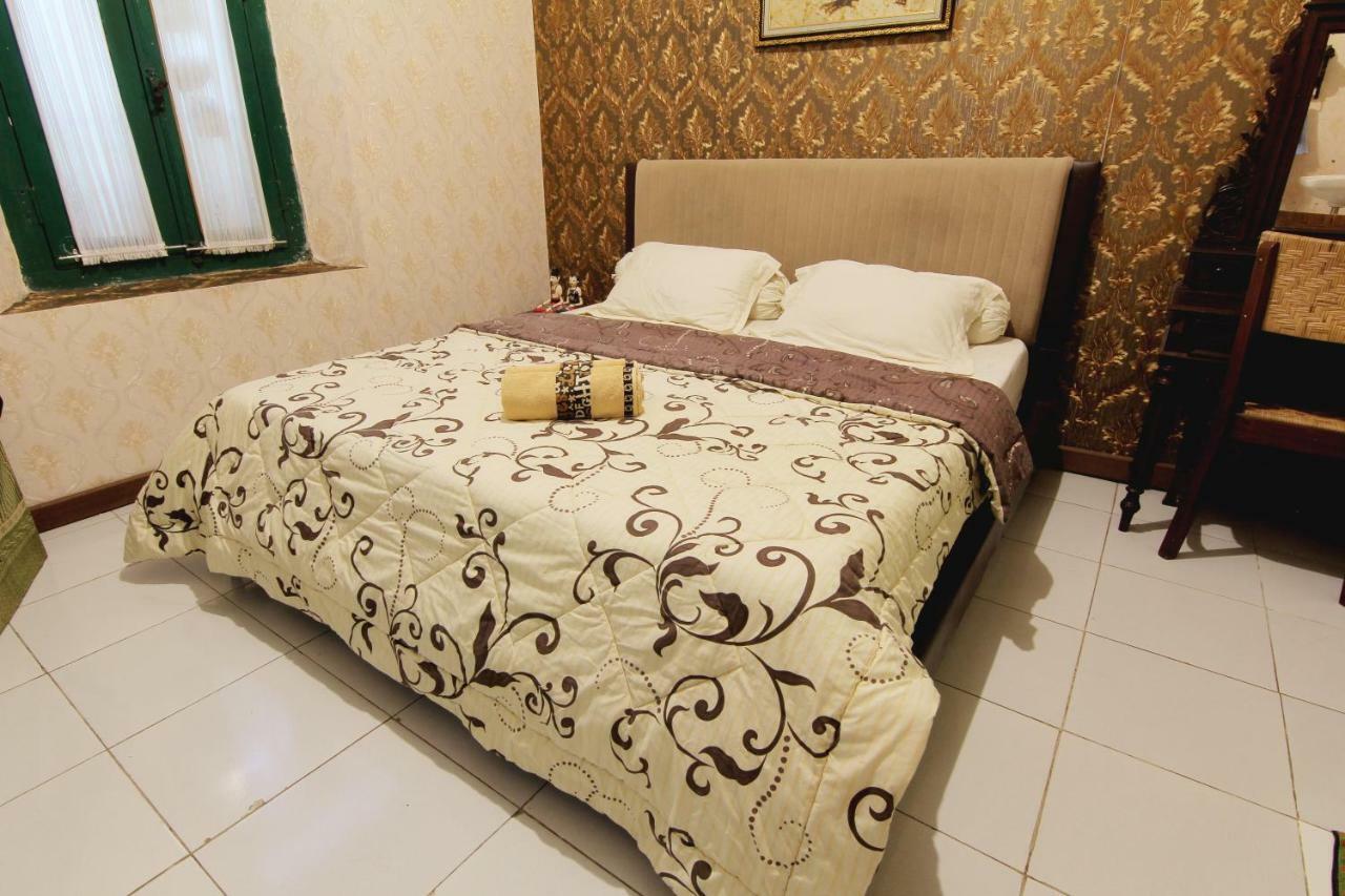 Pendopo Andari Homestay Yogyakarta Exteriör bild